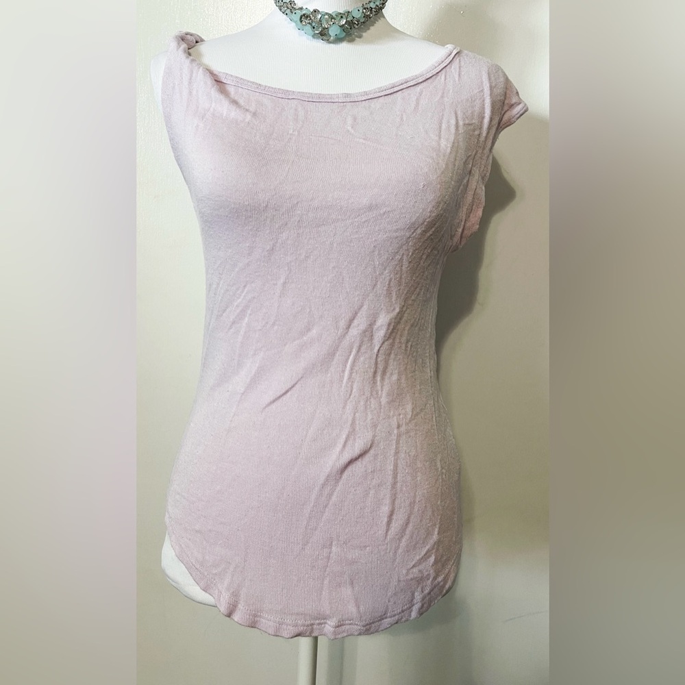 Great condition sheer Free People lavender pink blouse one shoulder size M